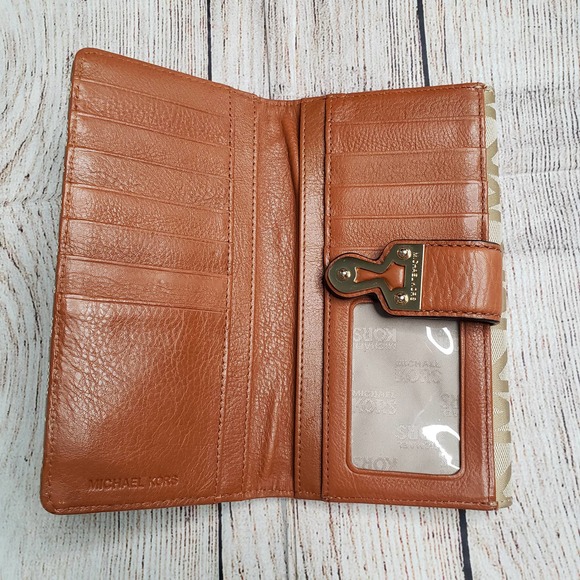 MICHAEL KORS Tri-fold Brown Wallet - Picture 4 of 5